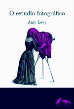 O estudio fotogr�fico, de Amy Levy